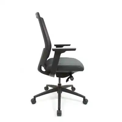 Q2 Mesh Black Office Seating, Icon Chair side North York, Toronto GTA