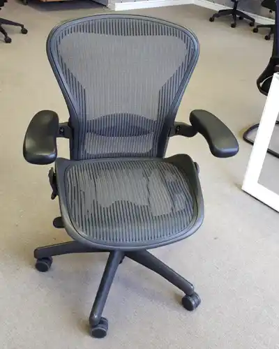 Used Herman Miller Aeron Classic Chair, Front Side view, North York, Toronto