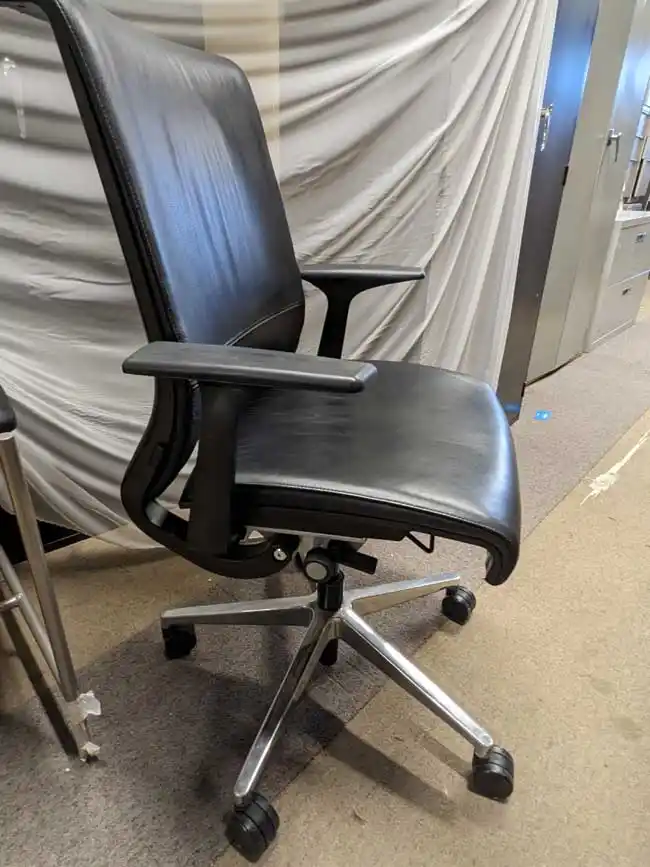 Used Ergonomic Office Chair